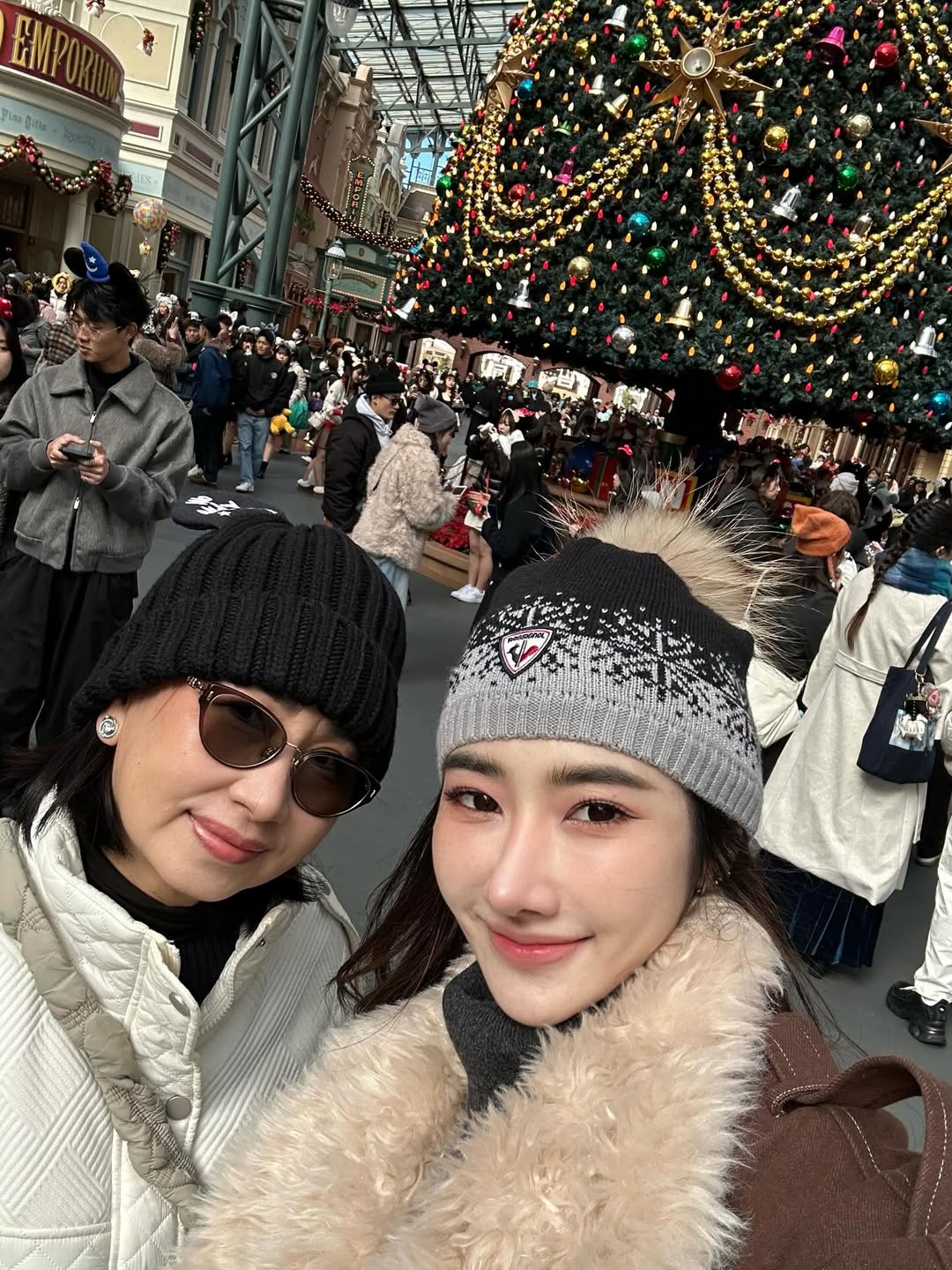 ยีนส์ - เกวลิน ศรีวรรณา