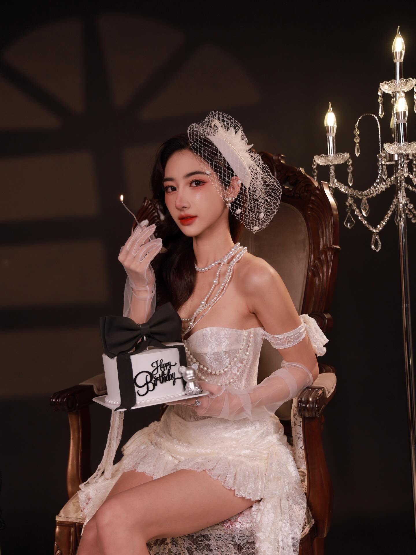 ยีนส์ - เกวลิน ศรีวรรณา