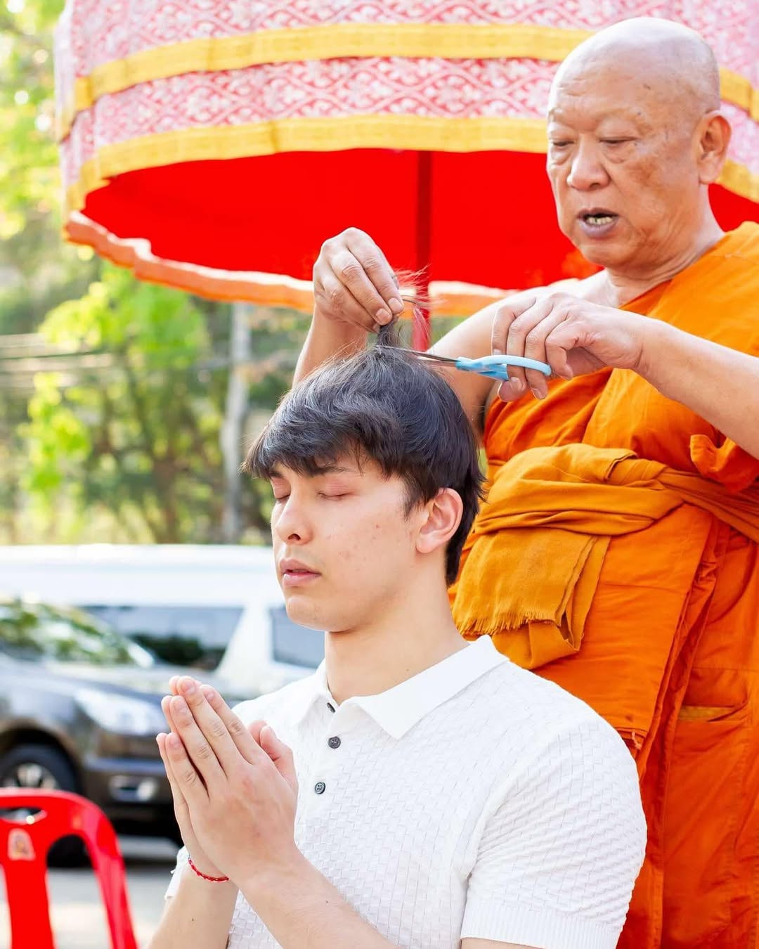 โดม เพชรธำรงชัย