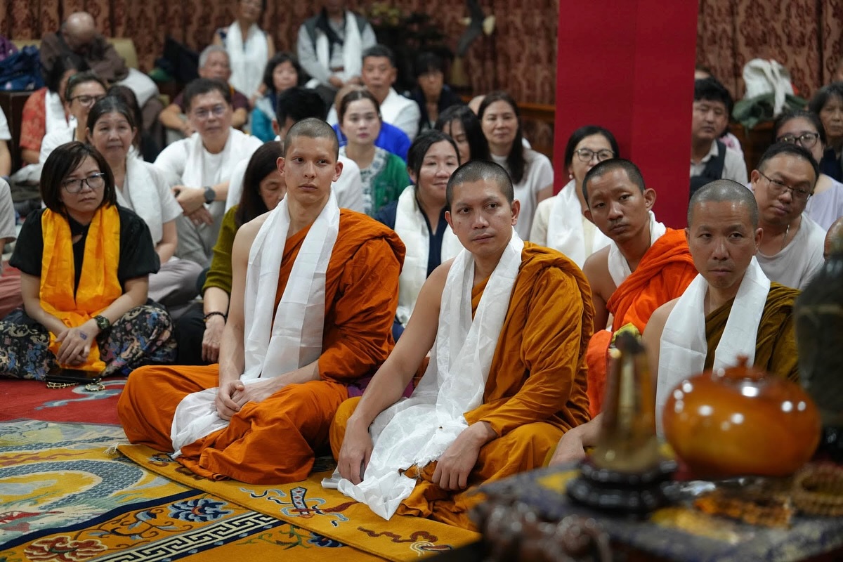 โดม เพชรธำรงชัย