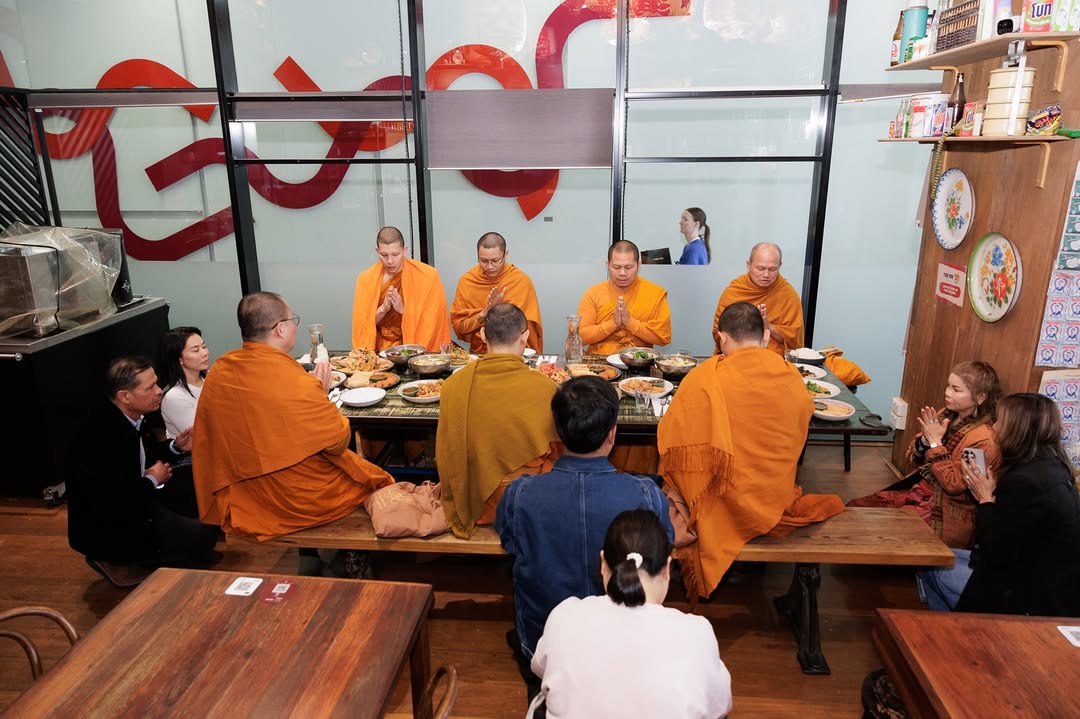 โดม เพชรธำรงชัย