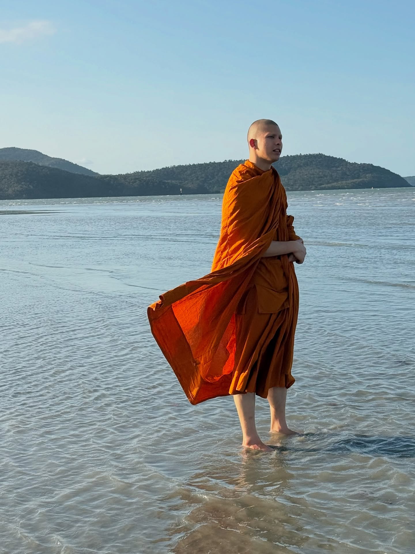 โดม เพชรธำรงชัย