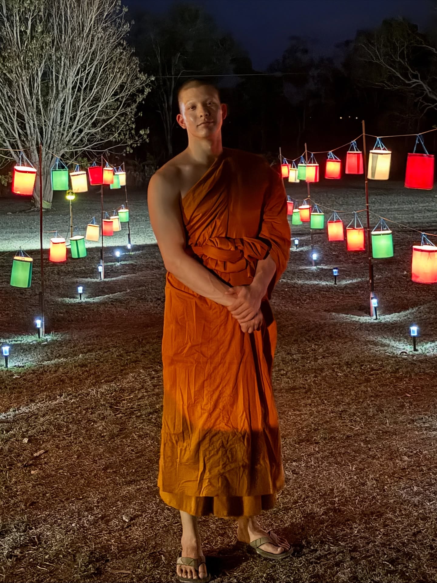 โดม เพชรธำรงชัย