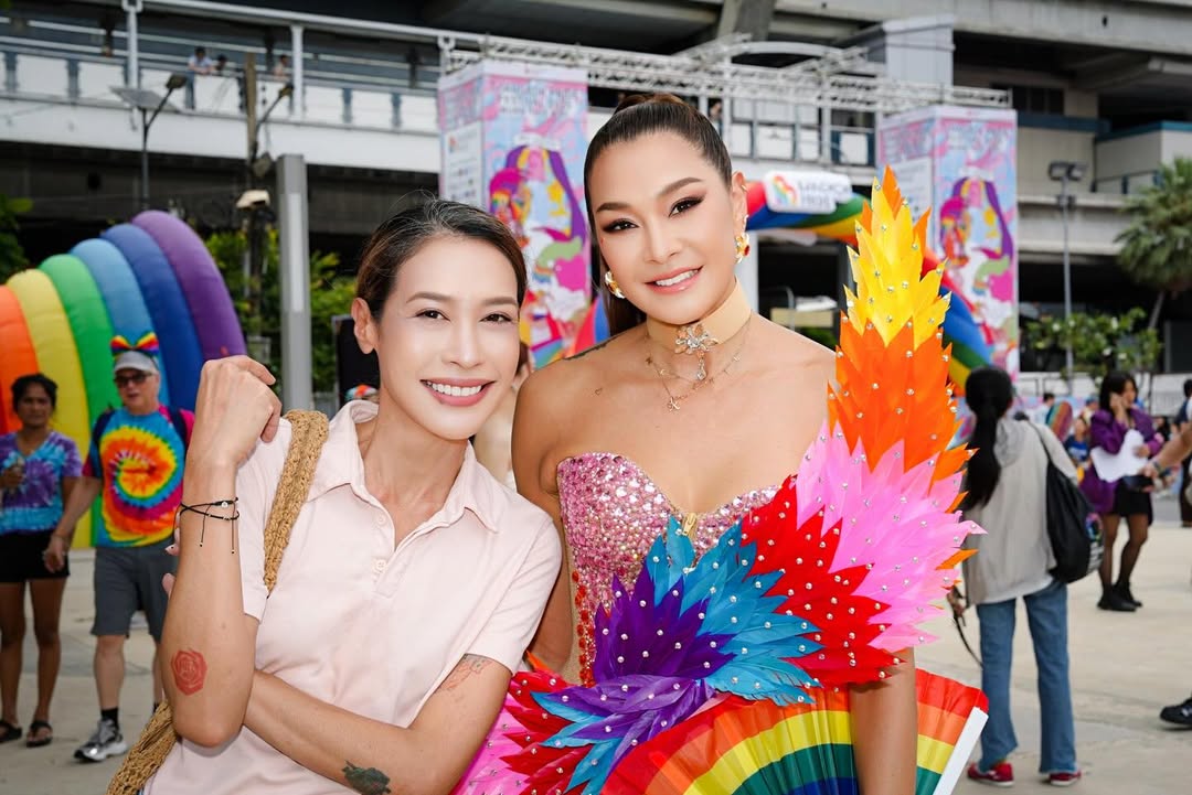 ทราย เจริญปุระ