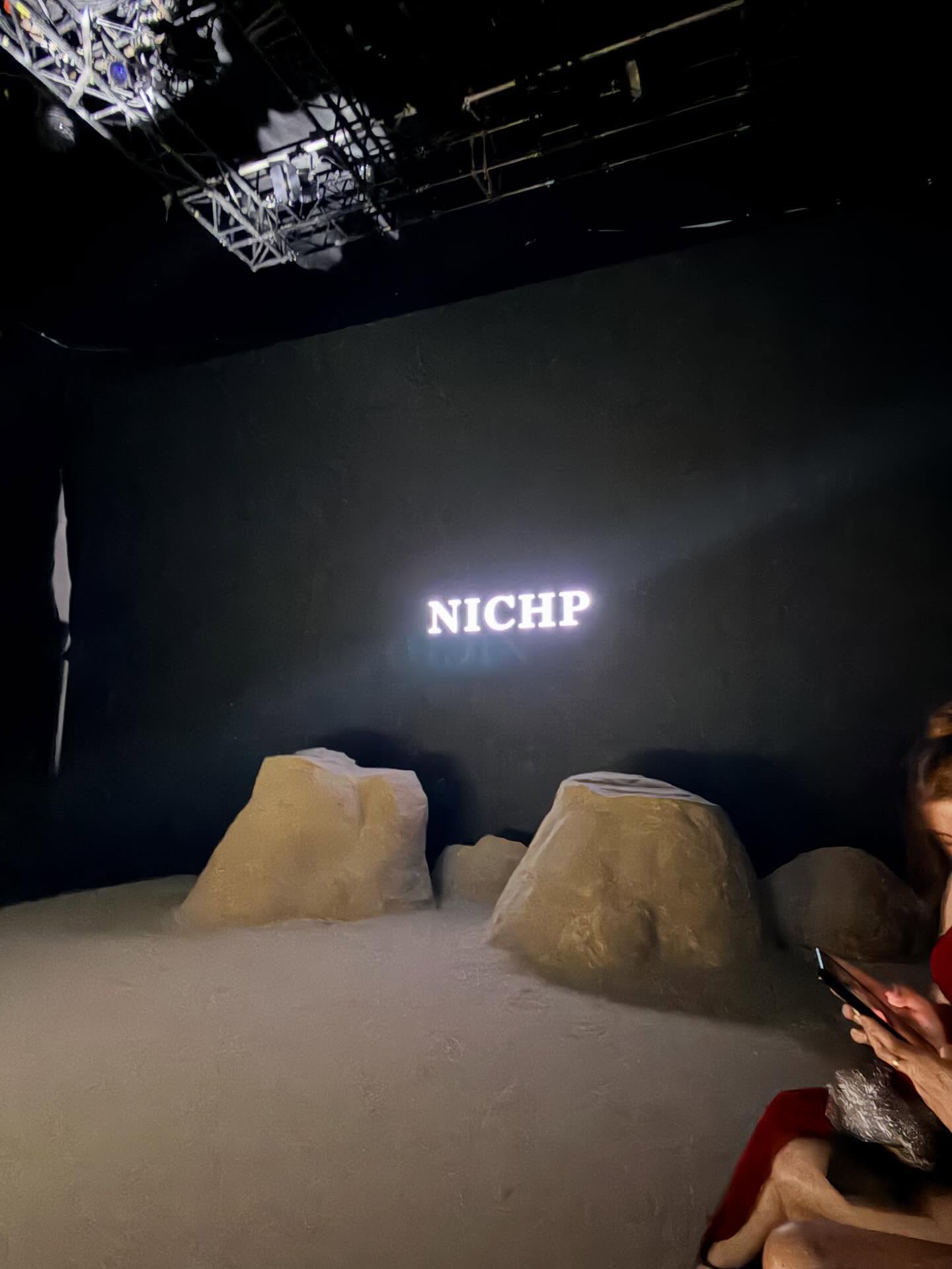 ทราย เจริญปุระ