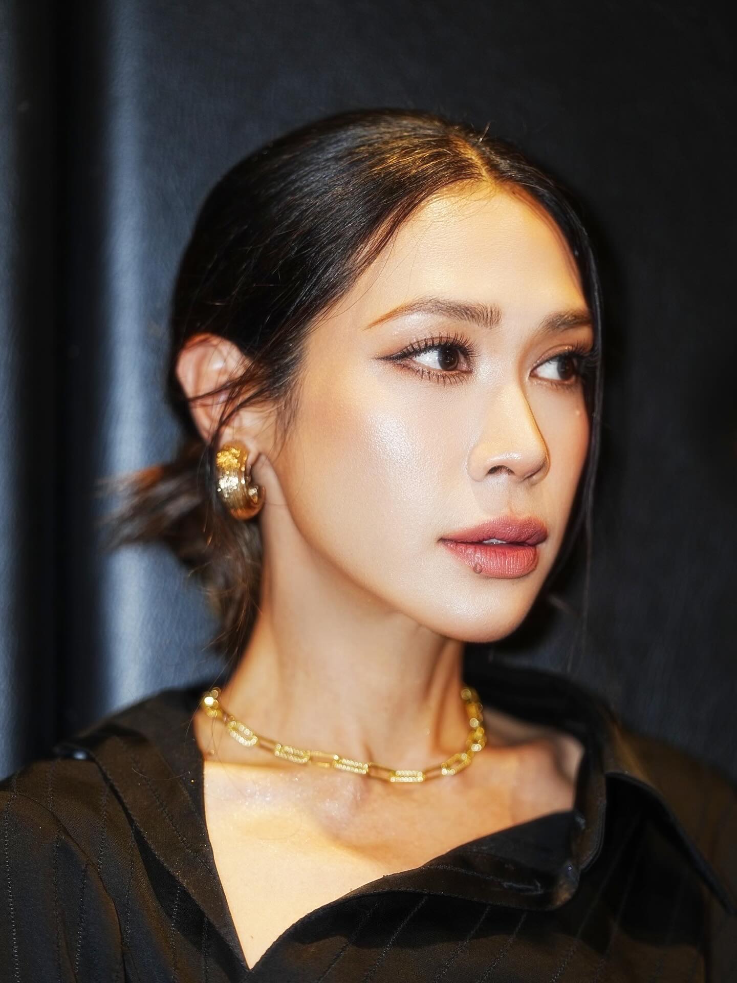 ทราย เจริญปุระ