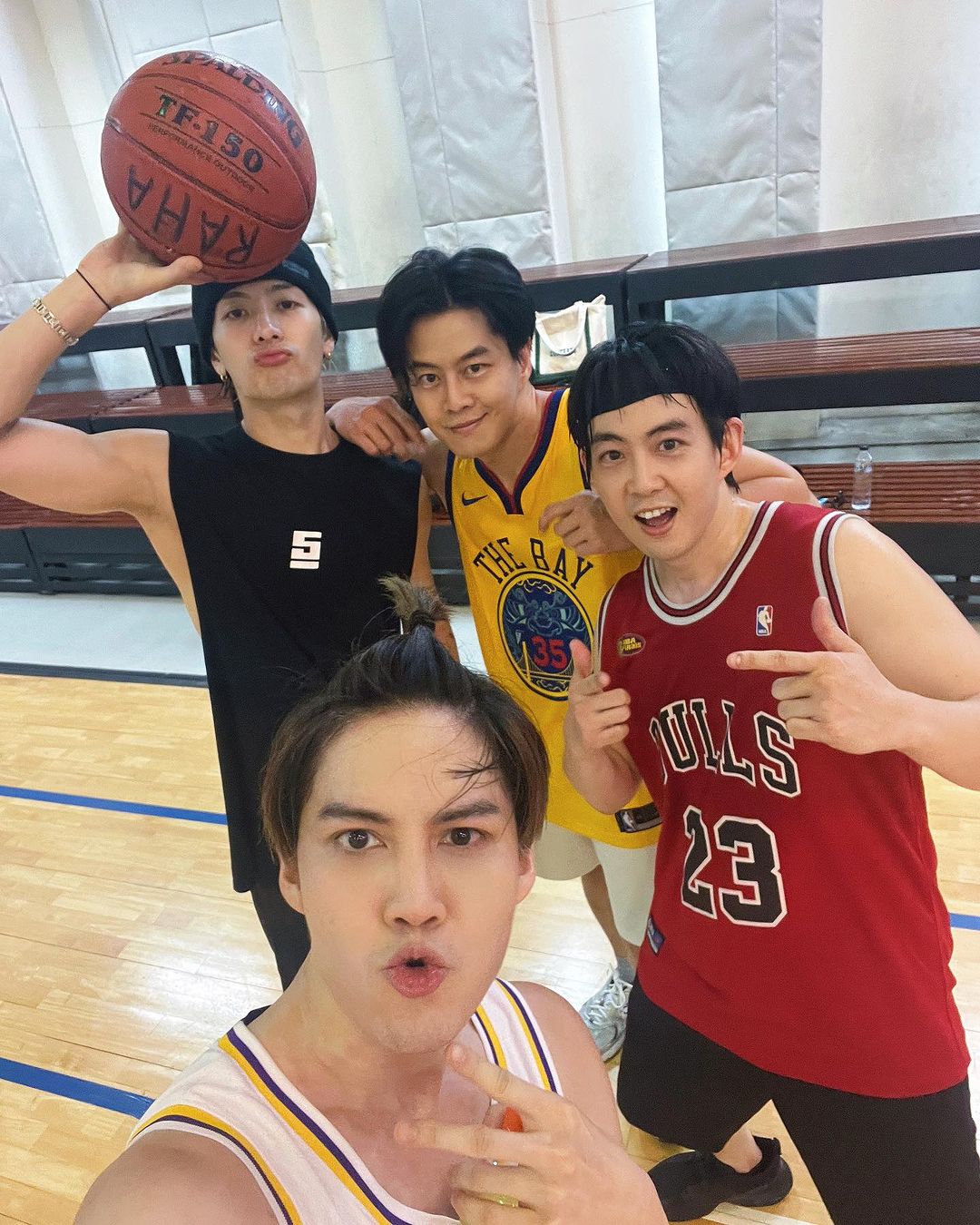 กอล์ฟ - พิชญะ นิธิไพศาลกุล