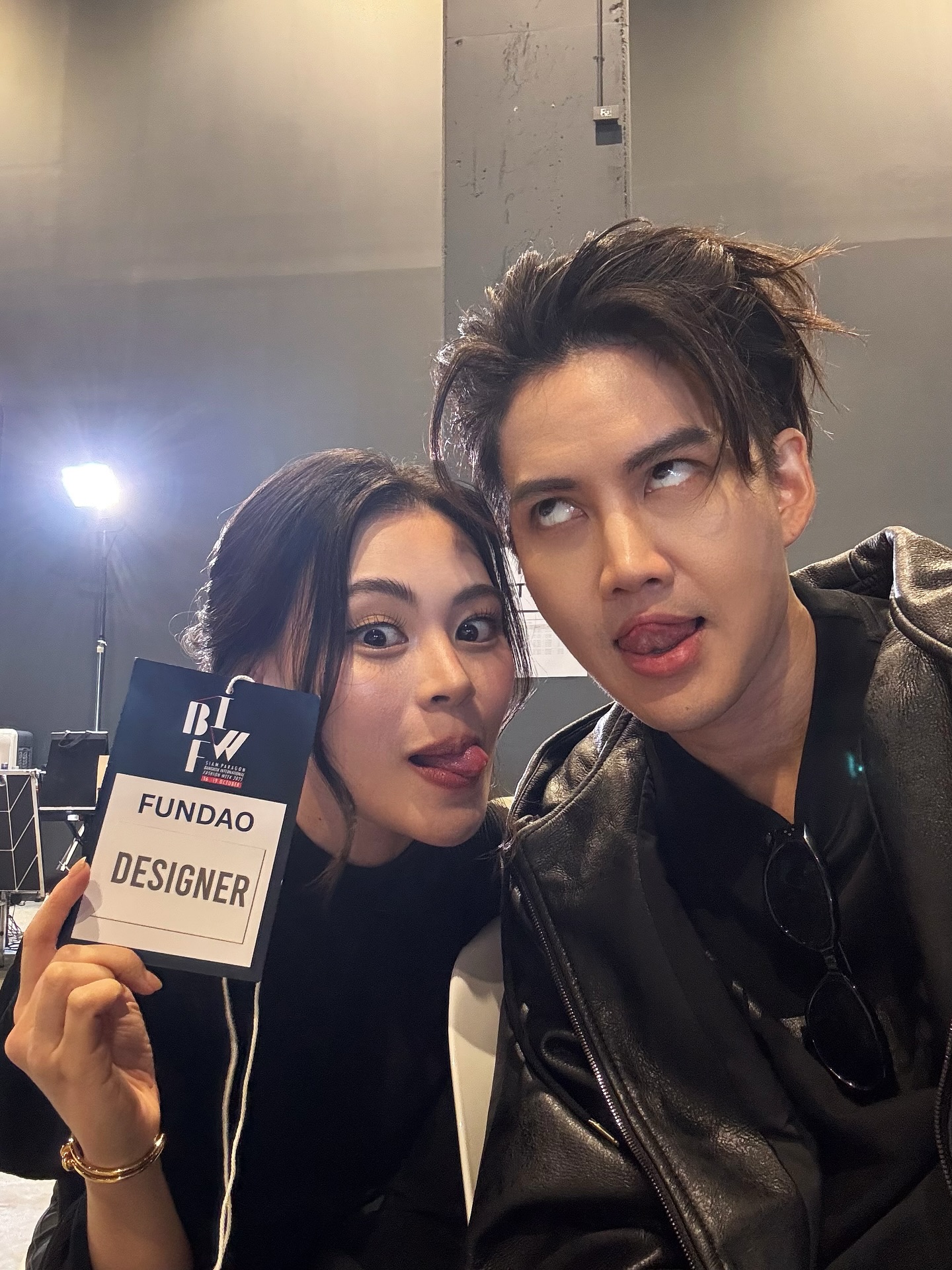 กอล์ฟ - พิชญะ นิธิไพศาลกุล