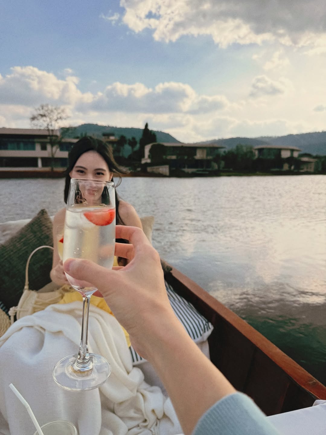 กอล์ฟ - พิชญะ นิธิไพศาลกุล