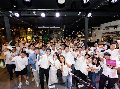 ท็อป - ณัฐเศรษฐ์ พูนทรัพย์มณี