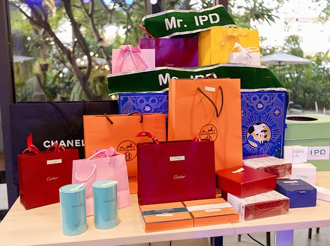 ท็อป - ณัฐเศรษฐ์ พูนทรัพย์มณี