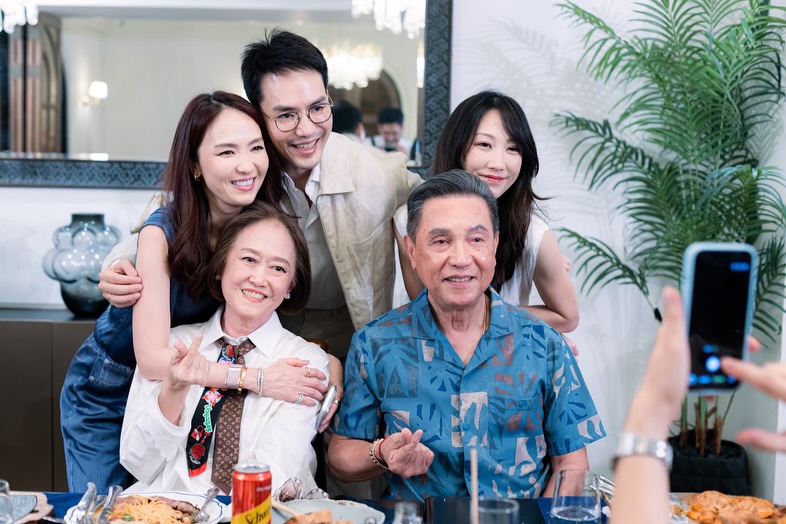 ท็อป - ณัฐเศรษฐ์ พูนทรัพย์มณี