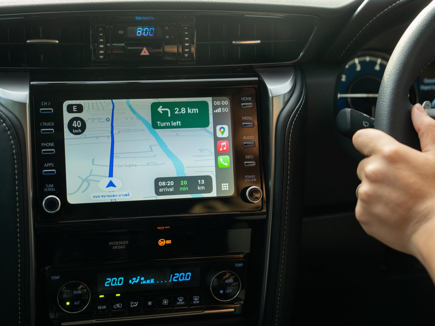 อเล็กซ์ เรนเดลล์