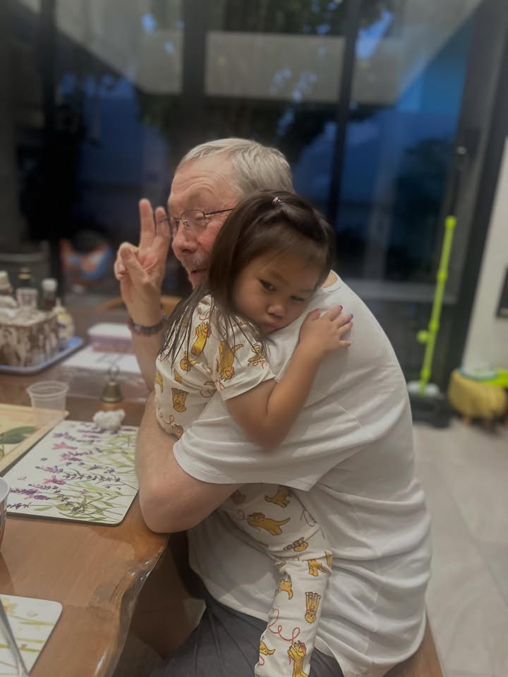 อเล็กซ์ เรนเดลล์