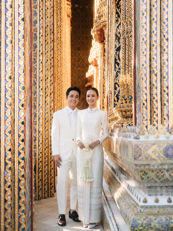 อเล็กซ์ เรนเดลล์