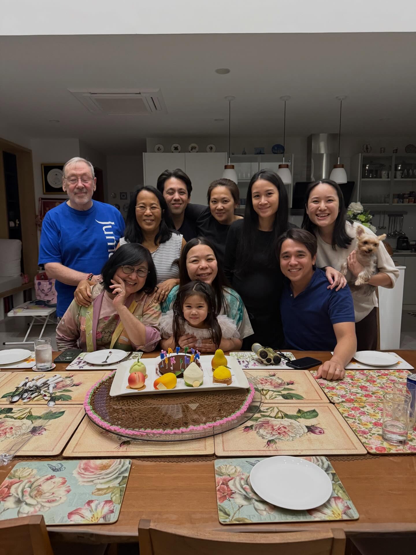 อเล็กซ์ เรนเดลล์