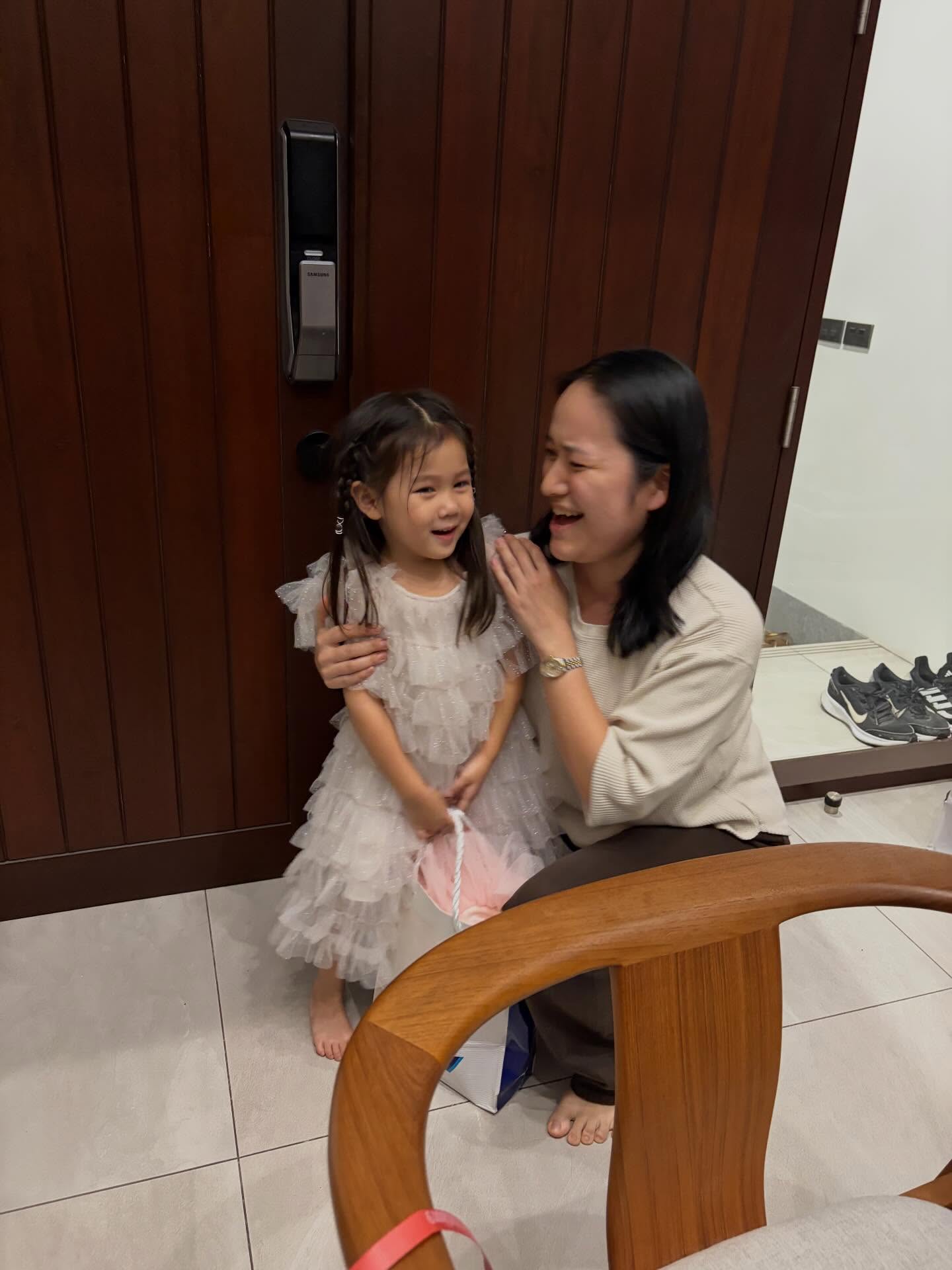 อเล็กซ์ เรนเดลล์