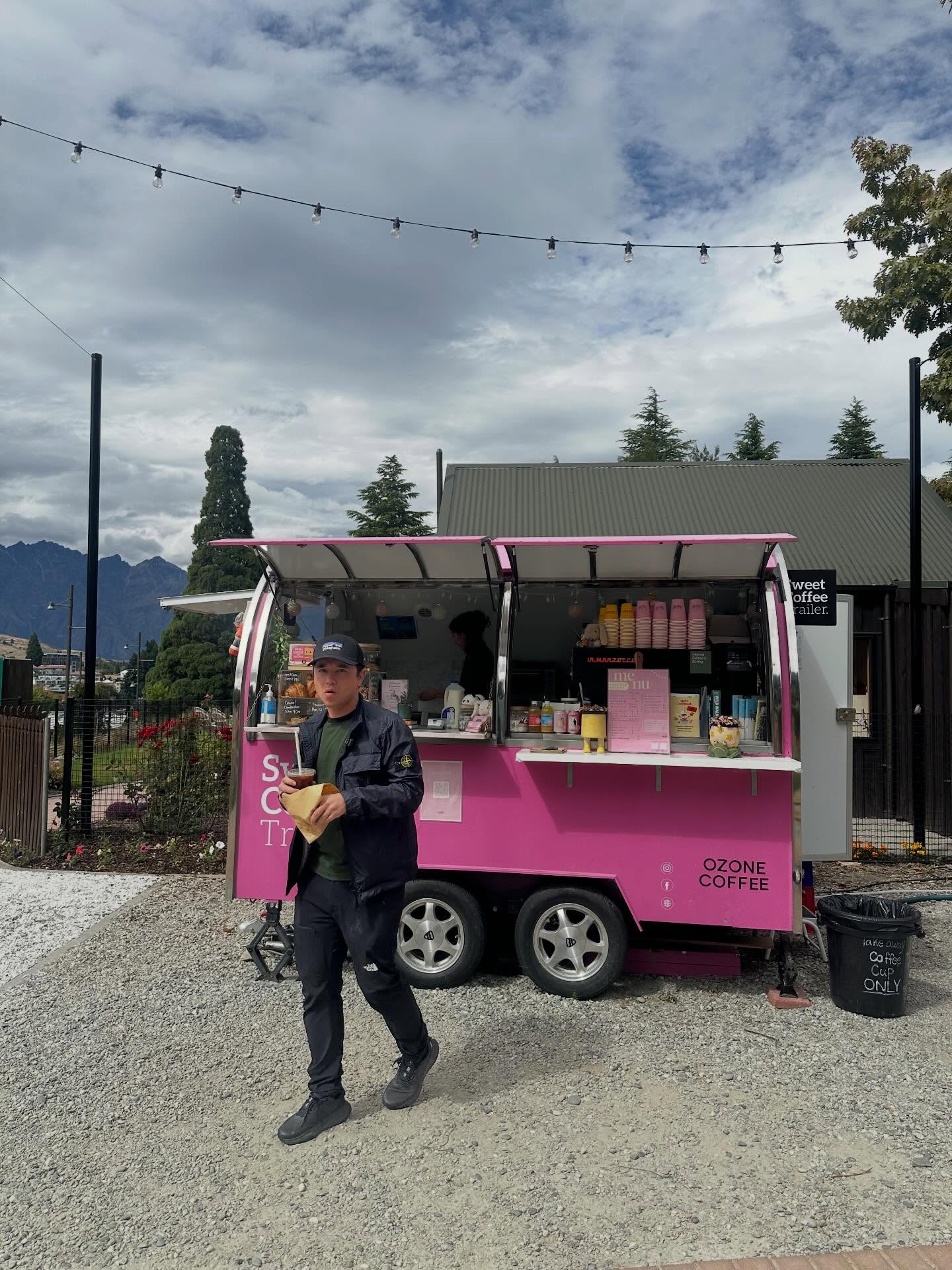 อเล็กซ์ เรนเดลล์