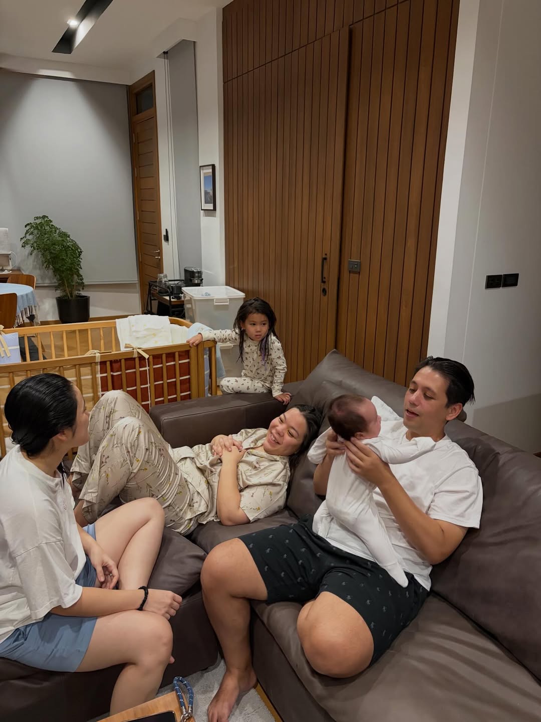 อเล็กซ์ เรนเดลล์