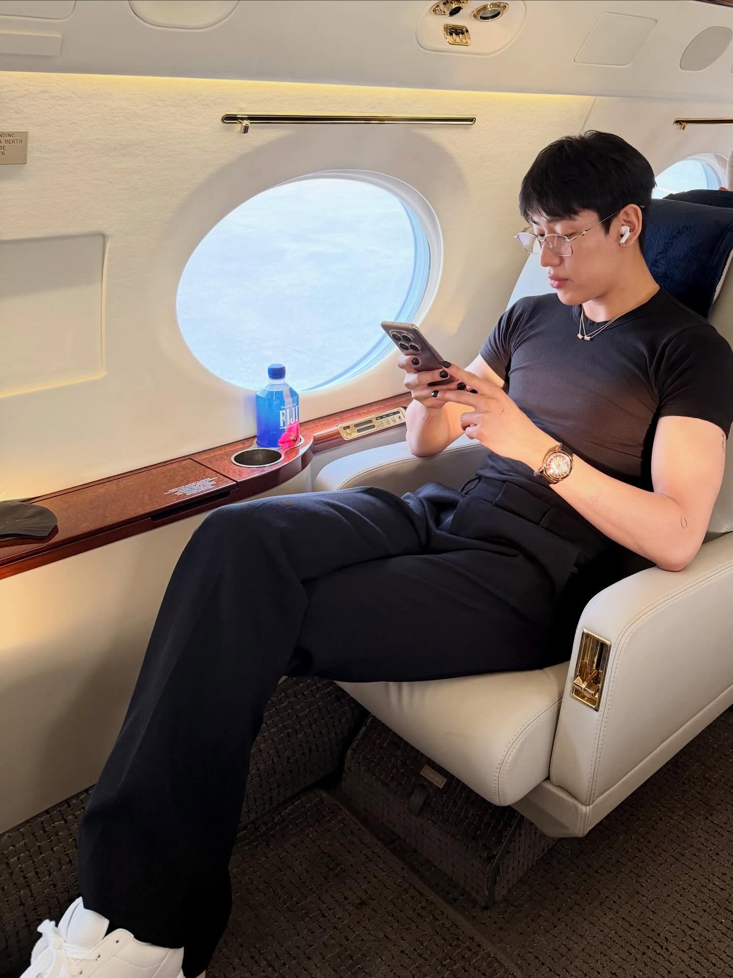 แบมแบม - กันต์พิมุกต์ ภูวกุล