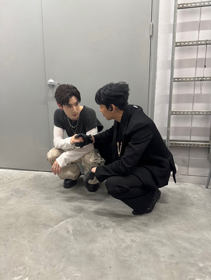 แบมแบม - กันต์พิมุกต์ ภูวกุล