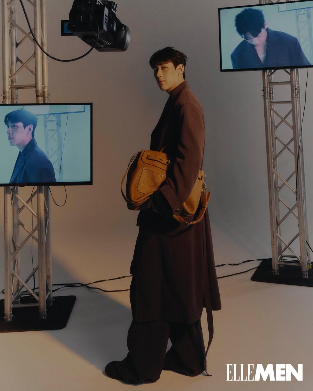 แบมแบม - กันต์พิมุกต์ ภูวกุล