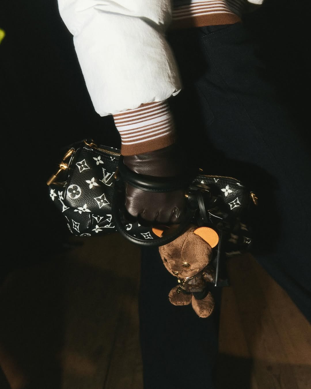 แบมแบม - กันต์พิมุกต์ ภูวกุล