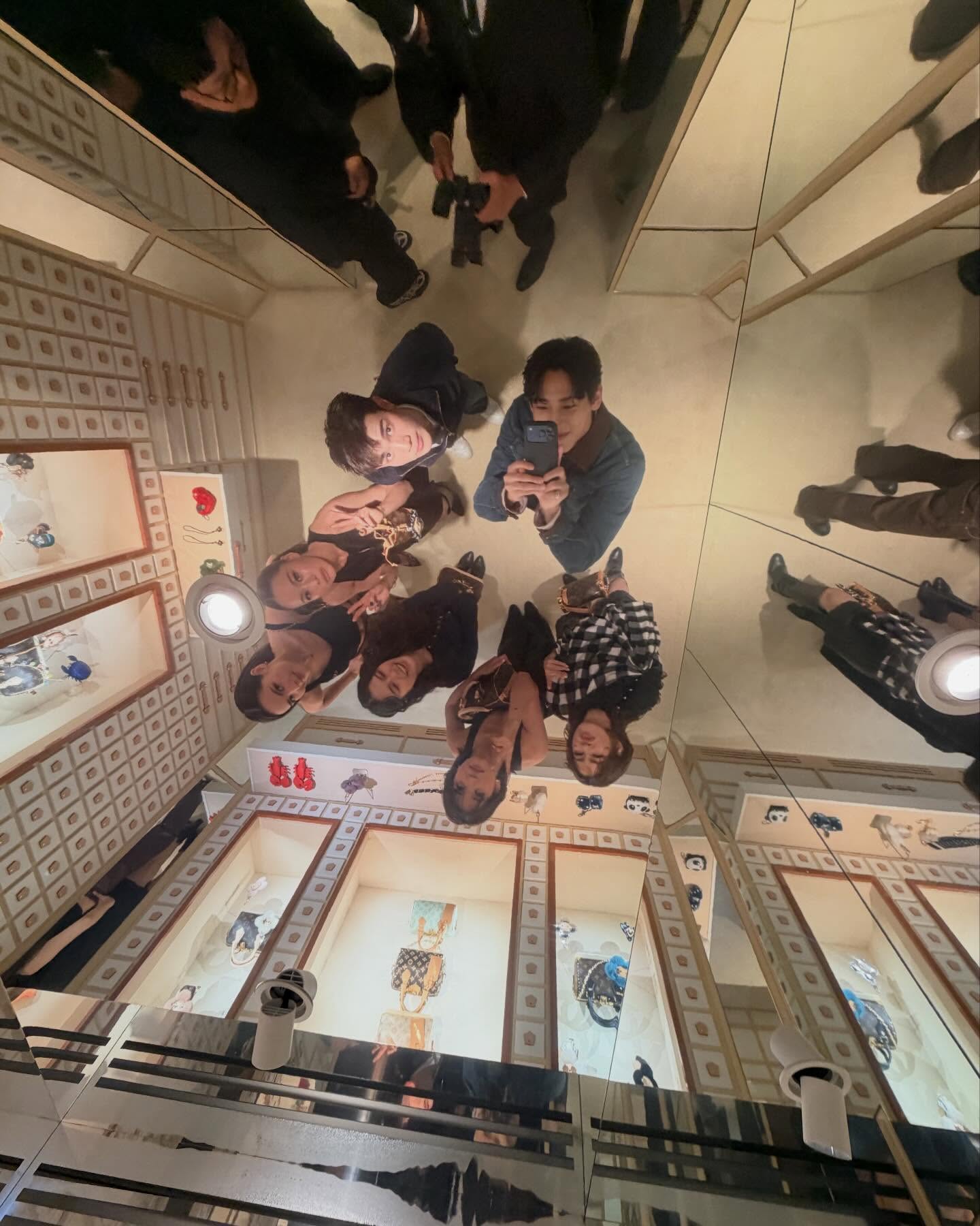 แบมแบม - กันต์พิมุกต์ ภูวกุล