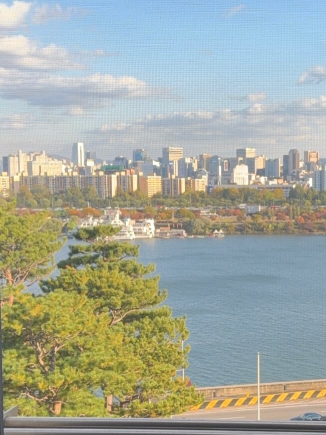 แบมแบม - กันต์พิมุกต์ ภูวกุล