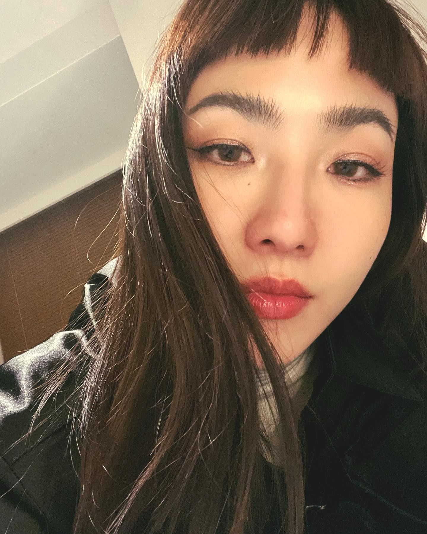 มิ้น - มิณฑิตา วัฒนกุล