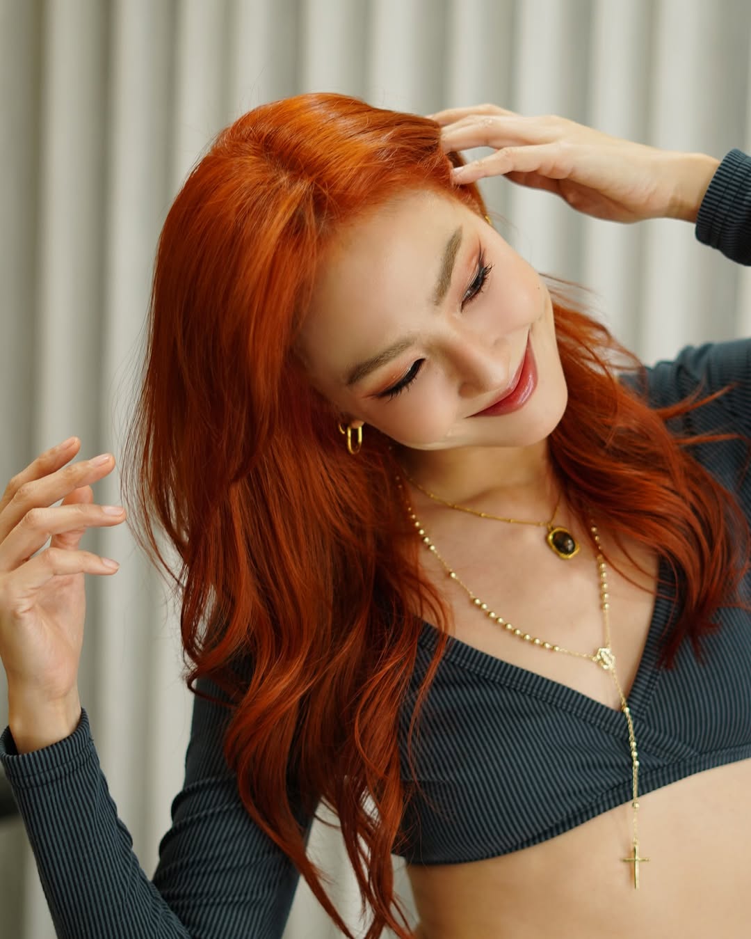 มิ้น - มิณฑิตา วัฒนกุล