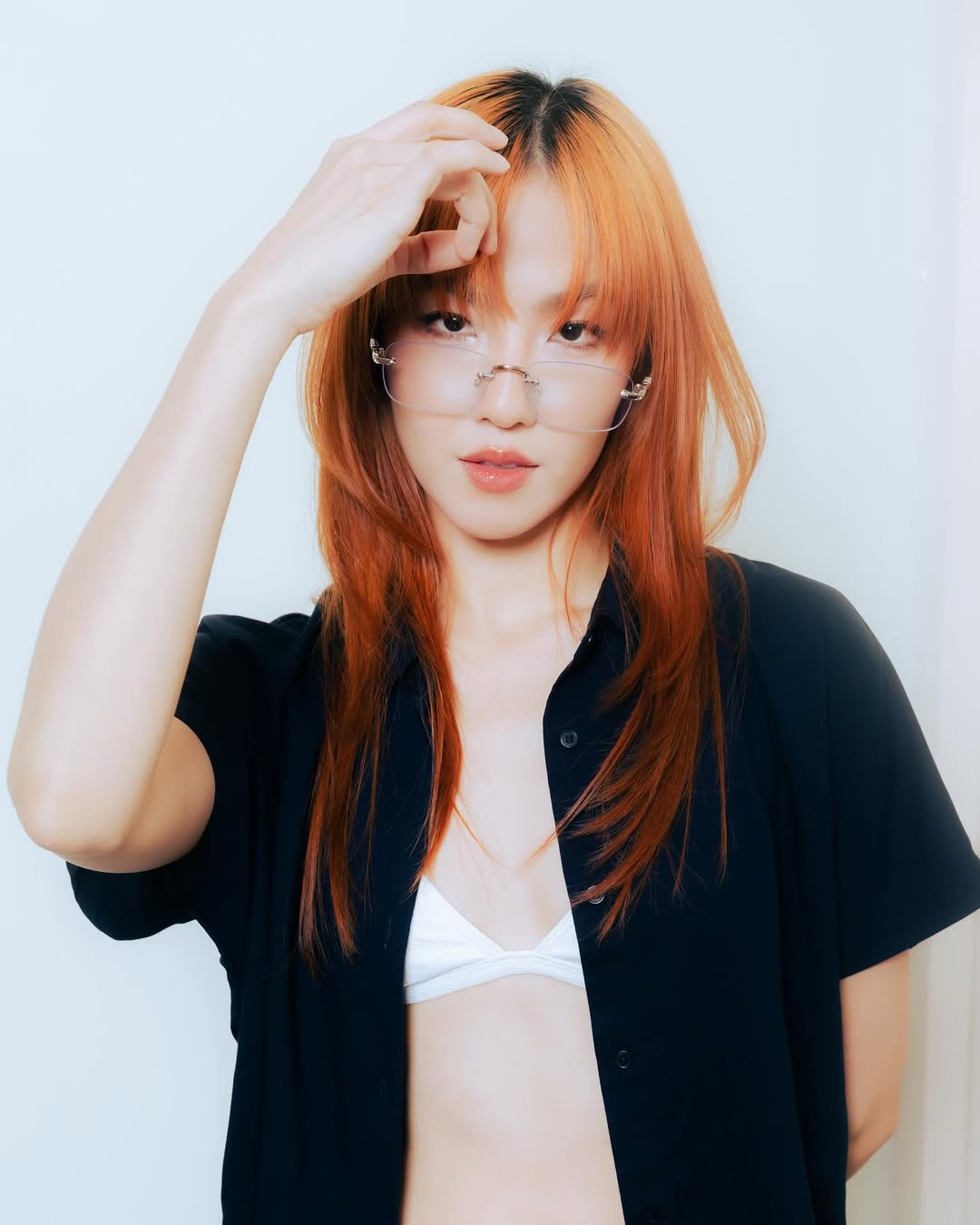 มิ้น - มิณฑิตา วัฒนกุล