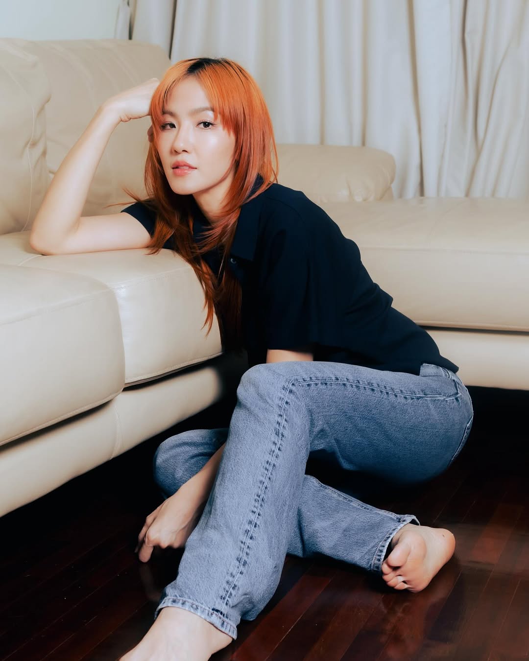มิ้น - มิณฑิตา วัฒนกุล