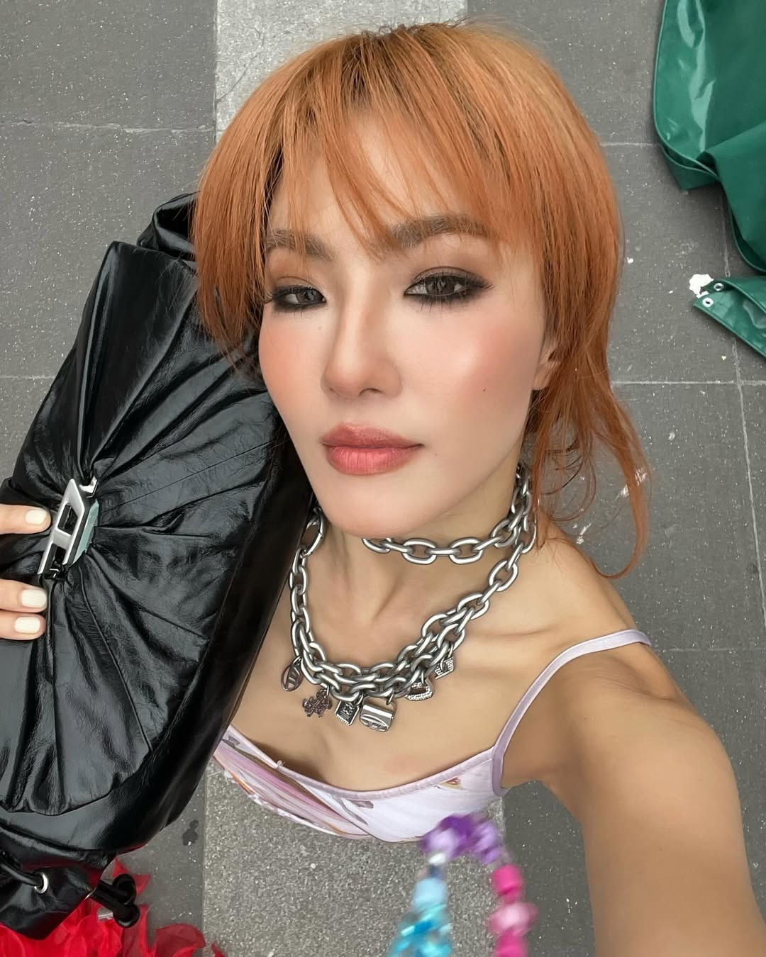 มิ้น - มิณฑิตา วัฒนกุล