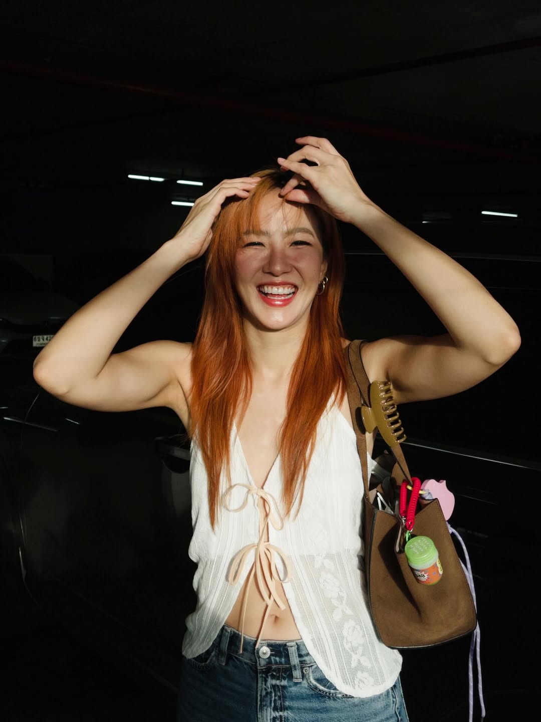มิ้น - มิณฑิตา วัฒนกุล