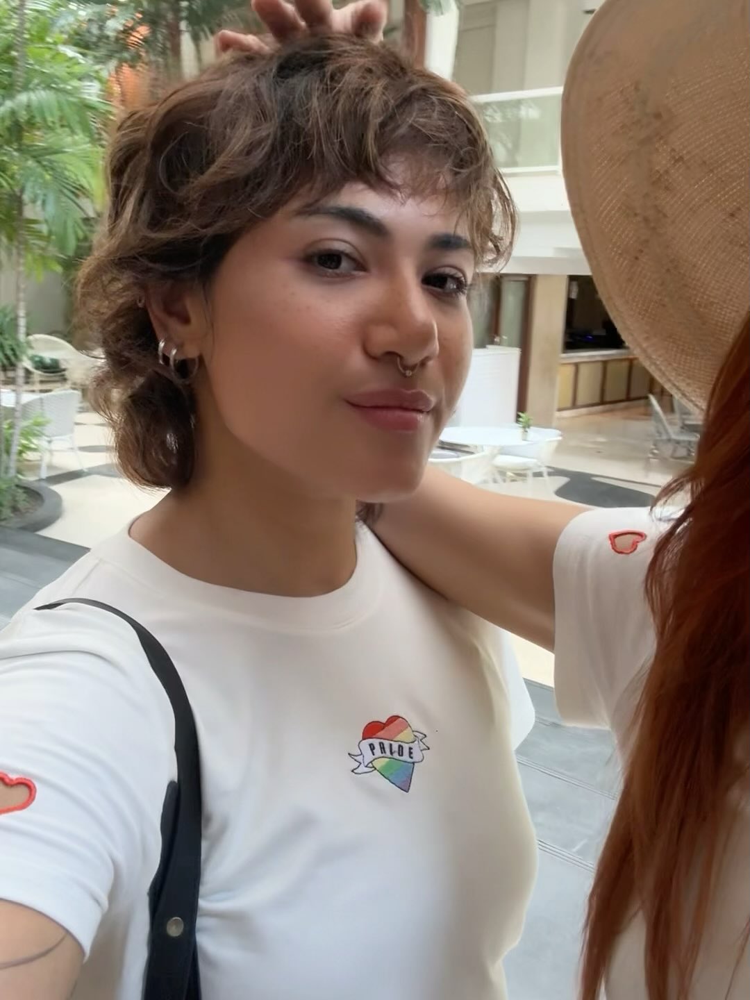 มิ้น - มิณฑิตา วัฒนกุล