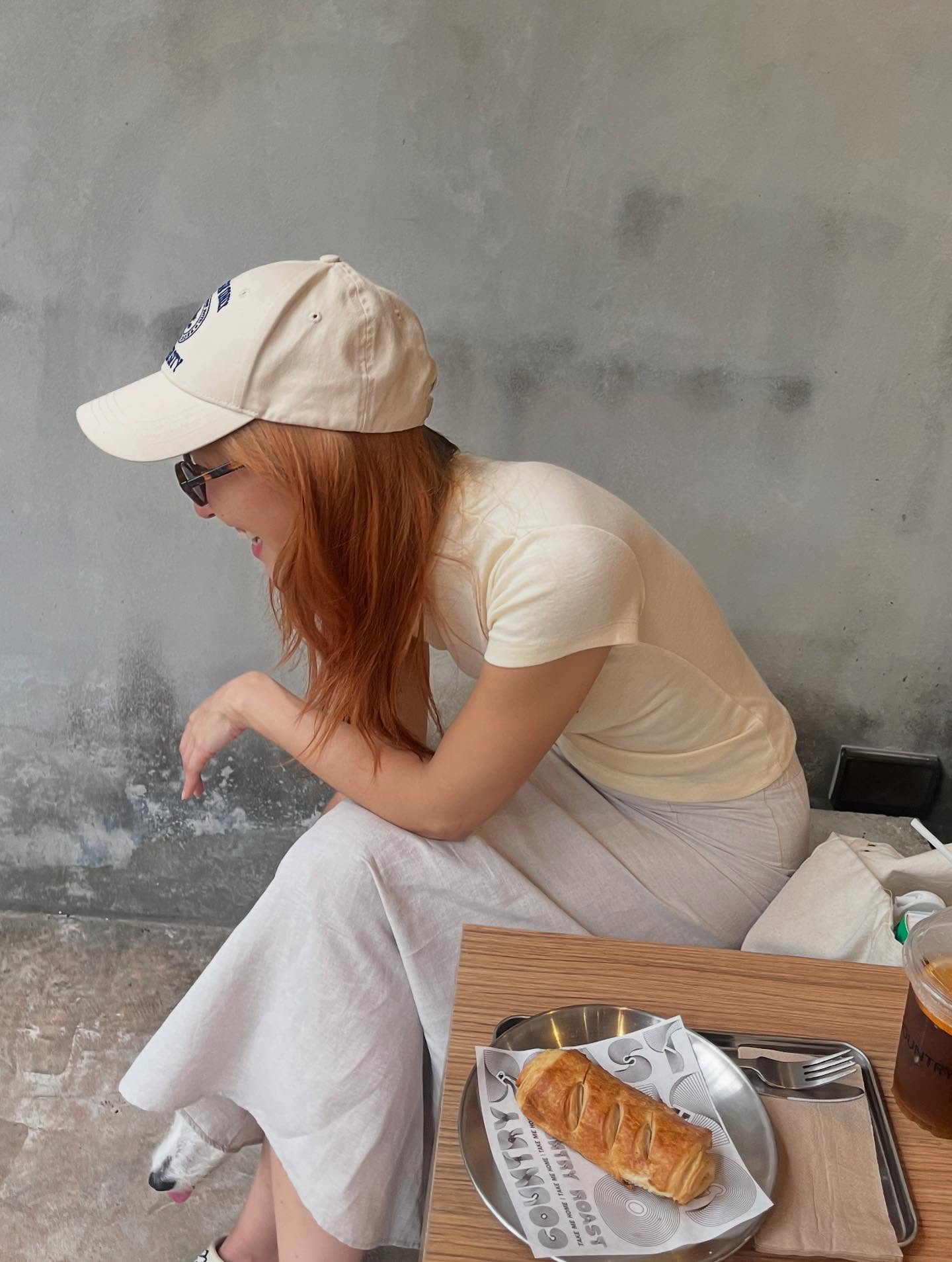มิ้น - มิณฑิตา วัฒนกุล
