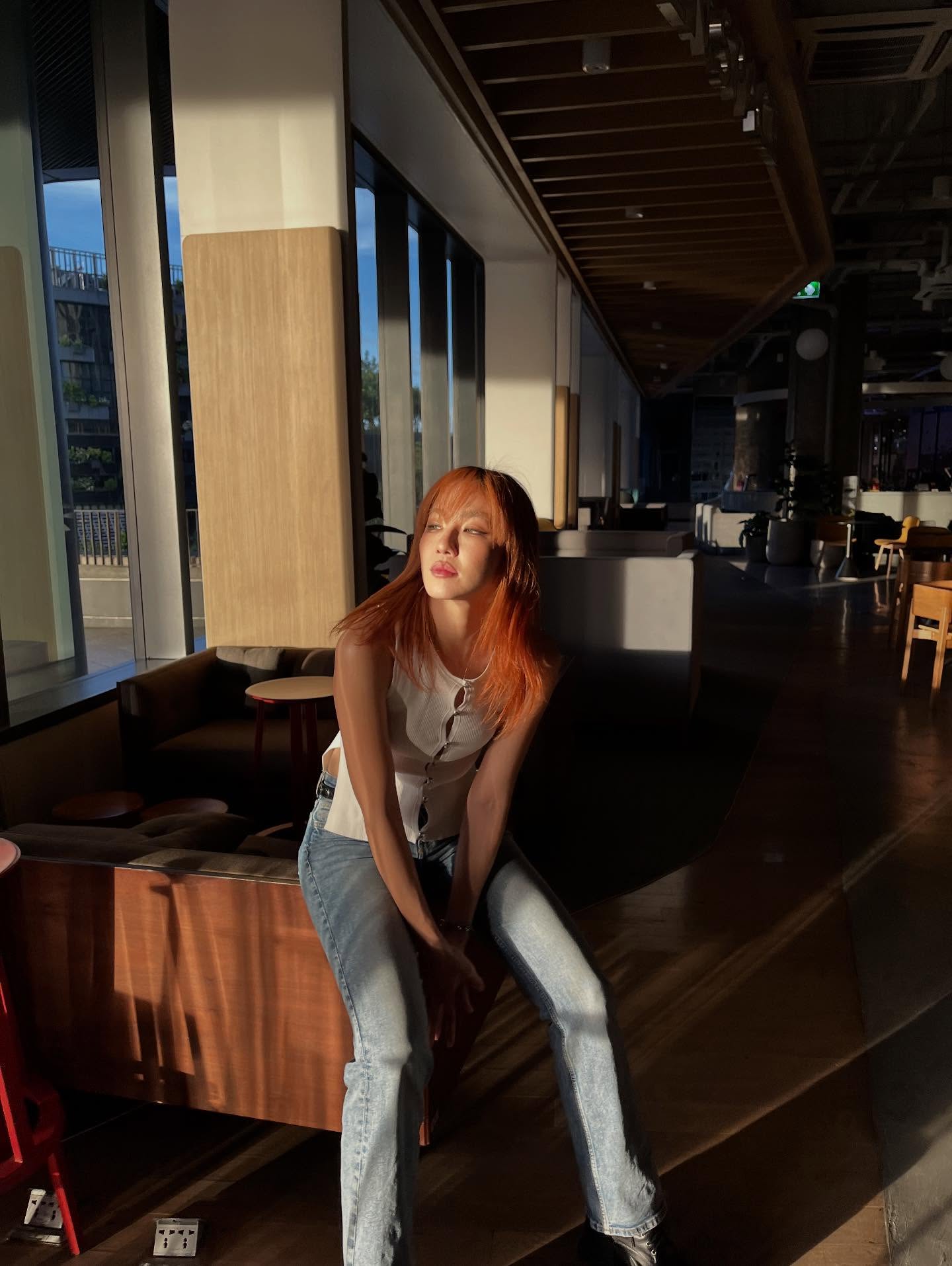 มิ้น - มิณฑิตา วัฒนกุล