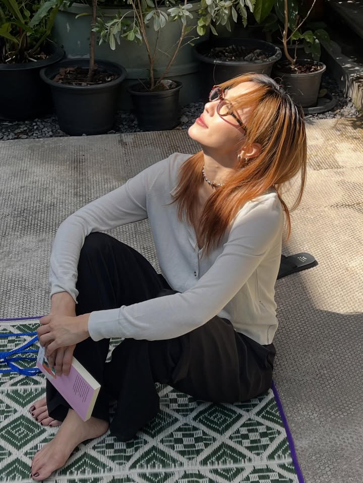 มิ้น - มิณฑิตา วัฒนกุล