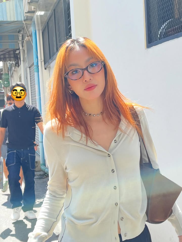 มิ้น - มิณฑิตา วัฒนกุล