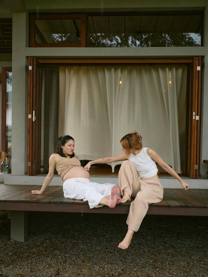 มิ้น - มิณฑิตา วัฒนกุล