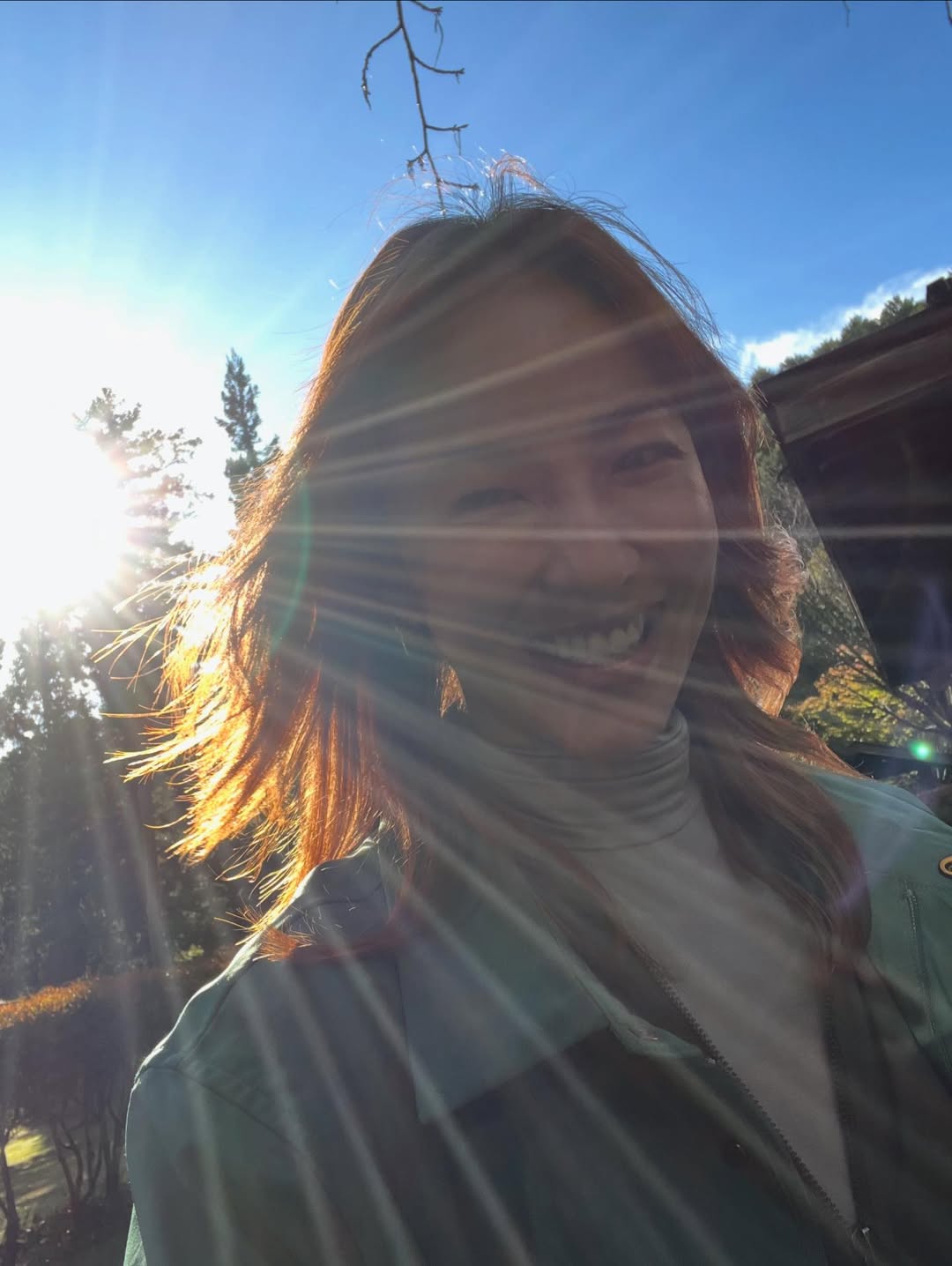 มิ้น - มิณฑิตา วัฒนกุล