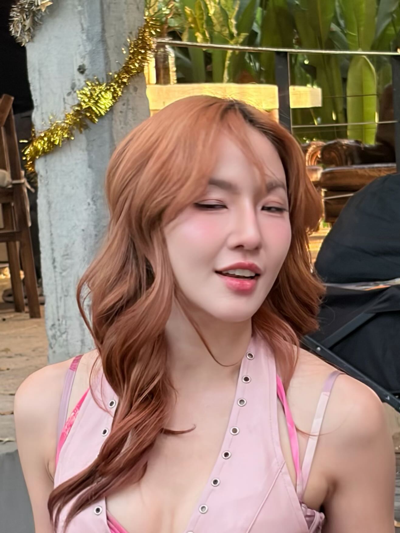 มิ้น - มิณฑิตา วัฒนกุล