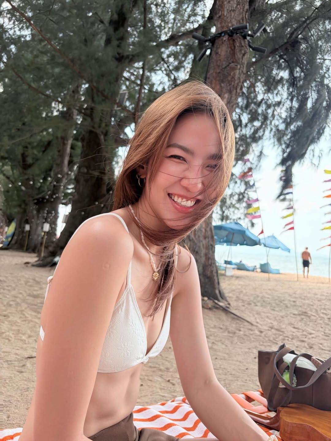 มิ้น - มิณฑิตา วัฒนกุล