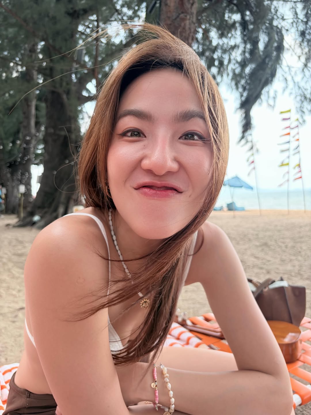 มิ้น - มิณฑิตา วัฒนกุล