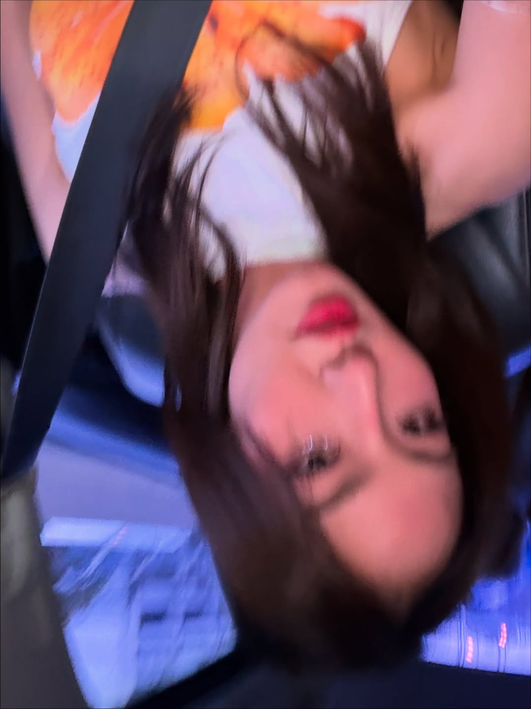 มิ้น - มิณฑิตา วัฒนกุล