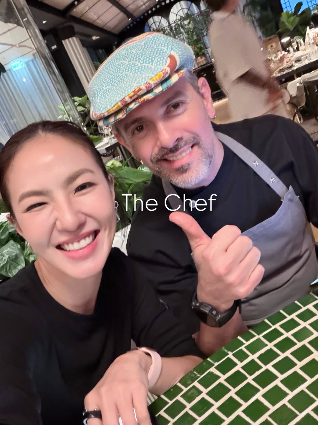 มิ้น - มิณฑิตา วัฒนกุล