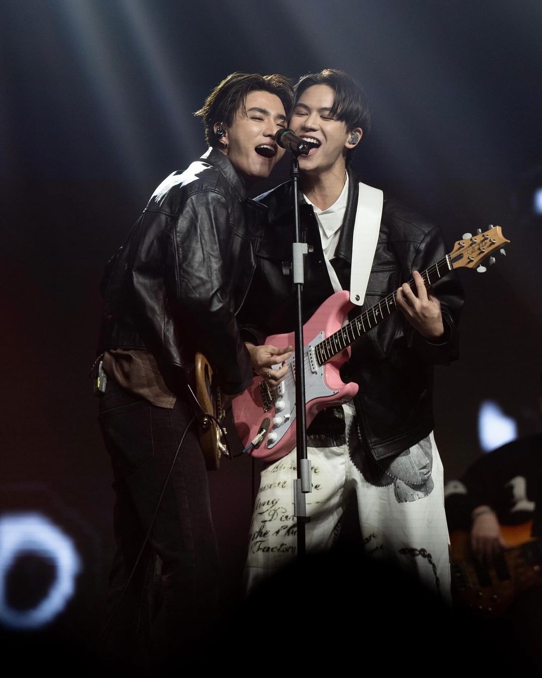 เพิร์ธ - ธนพนธ์ สุขุมพันธนาสาร