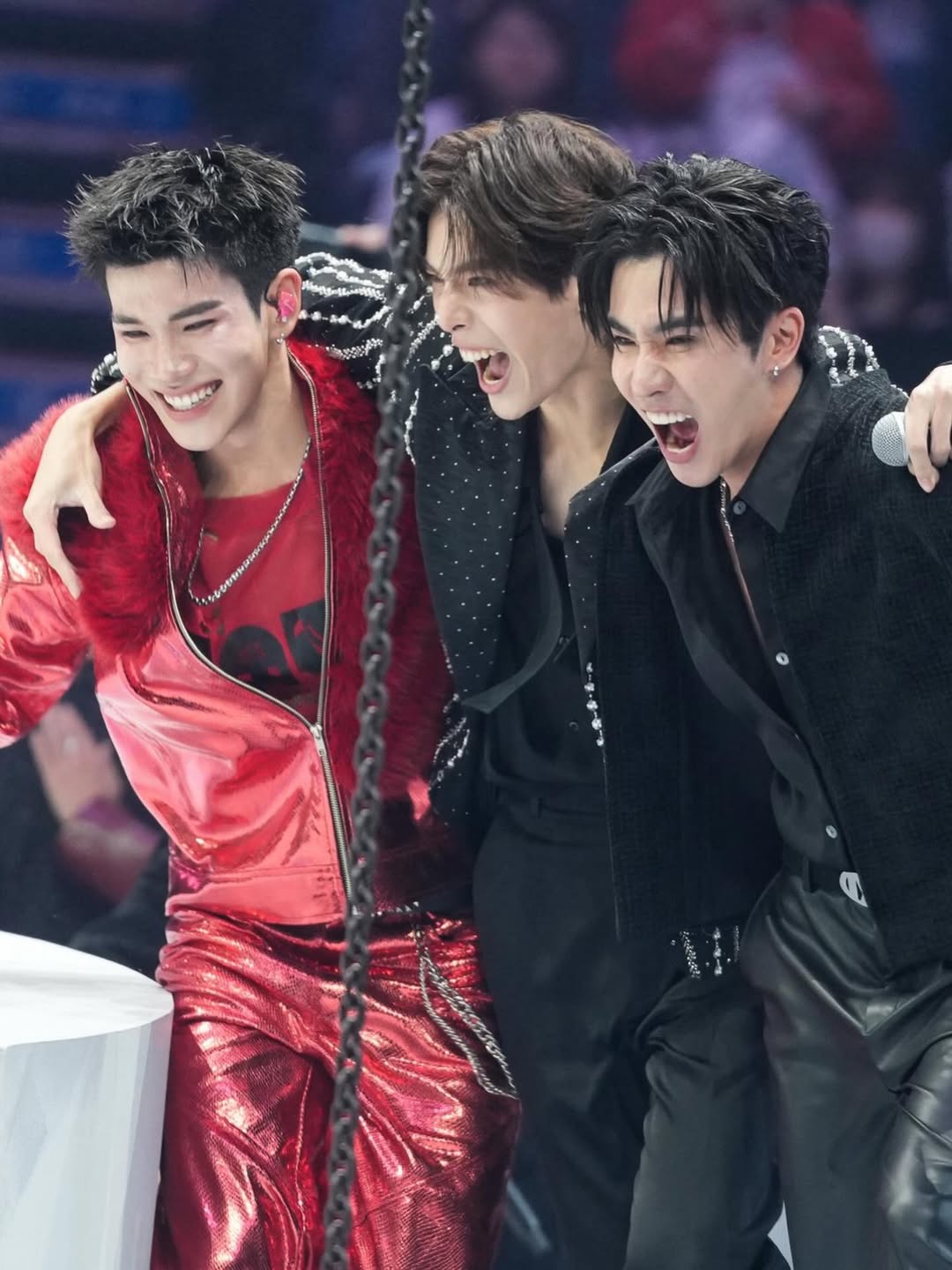 เพิร์ธ - ธนพนธ์ สุขุมพันธนาสาร