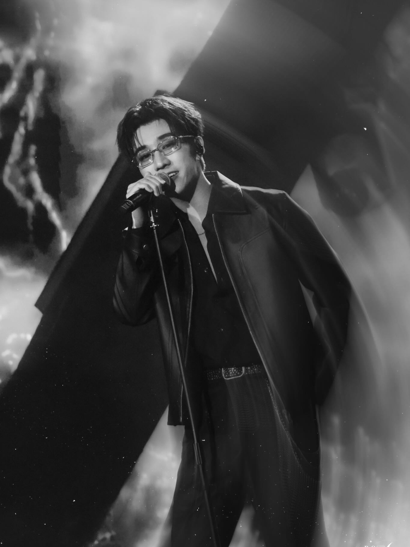 เพิร์ธ - ธนพนธ์ สุขุมพันธนาสาร